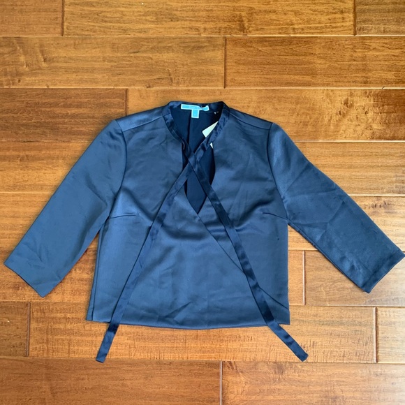 Size 0 DraperJames Navy Silk Tie-Neck Wrap Blouse - Picture 3 of 5